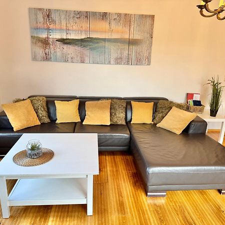 Ferienwohnung Im Erdgeschoss Mit Eingezaeunten Garten Und Terrasse Aurich Exteriér fotografie