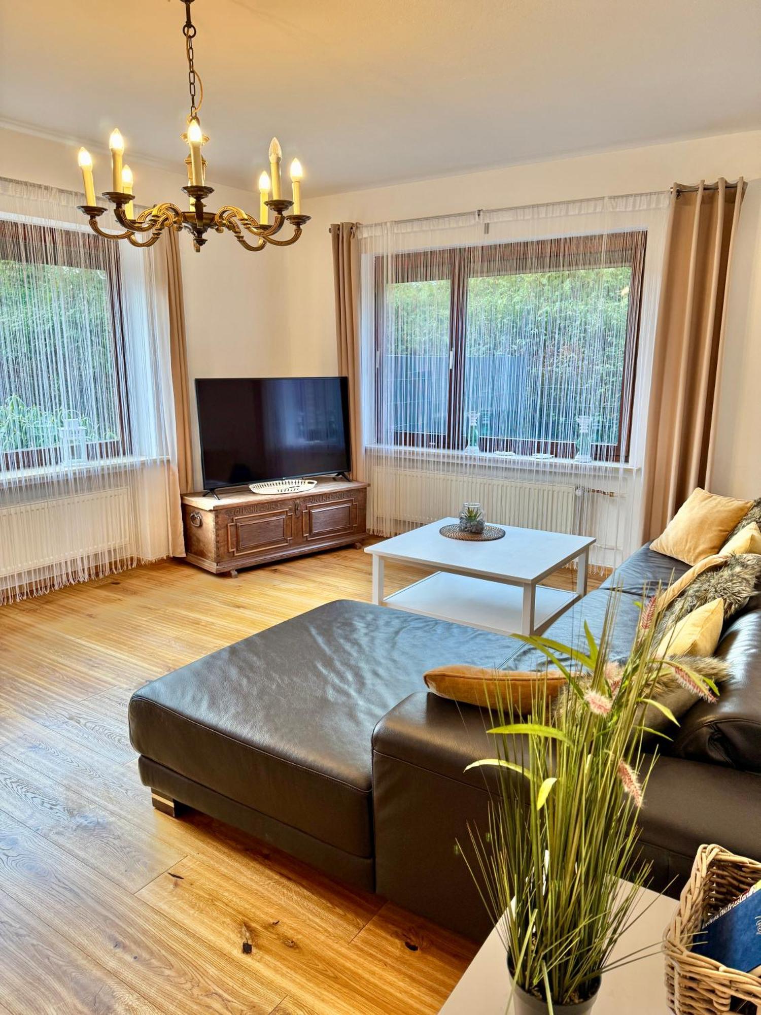 Ferienwohnung Im Erdgeschoss Mit Eingezaeunten Garten Und Terrasse Aurich Exteriér fotografie